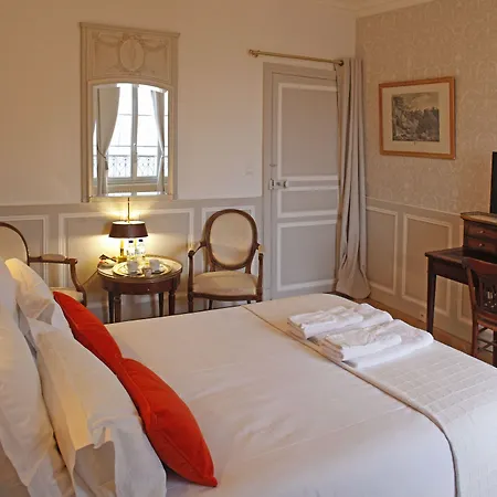 马蒂尔德尚布尔酒店