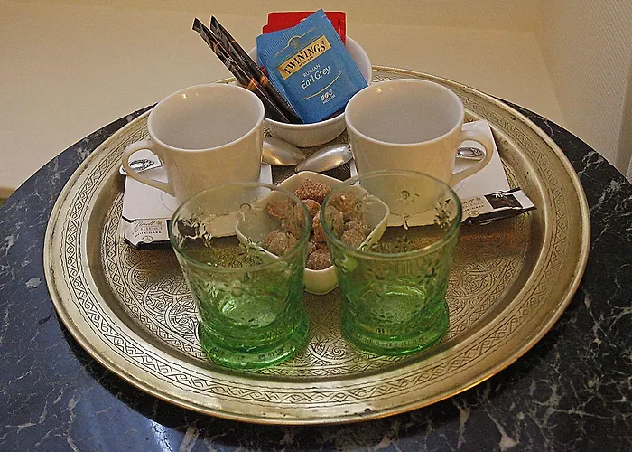 马蒂尔德尚布尔酒店